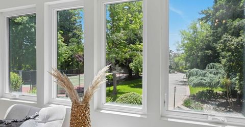 9815 Mira Del Rio Dr, Sacramento, CA 95827 Photo