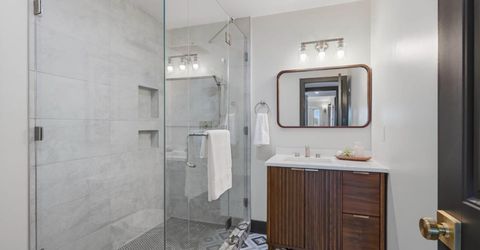 9815 Mira Del Rio Dr, Sacramento, CA 95827 Photo