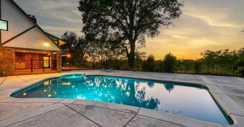 9815 Mira Del Rio Dr, Sacramento, CA 95827 Photo
