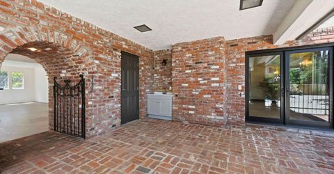 9815 Mira Del Rio Dr, Sacramento, CA 95827 Photo