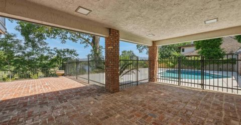 9815 Mira Del Rio Dr, Sacramento, CA 95827 Photo
