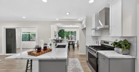 7382 Farm Dale Way, Sacramento, CA 95831 Photo