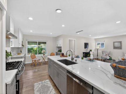 7382 Farm Dale Way, Sacramento, CA 95831 Photo