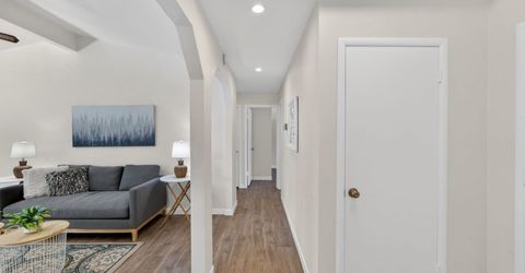 7382 Farm Dale Way, Sacramento, CA 95831 Photo
