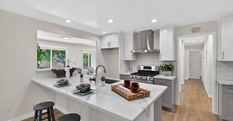 7382 Farm Dale Way, Sacramento, CA 95831 Photo