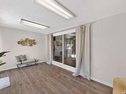 7382 Farm Dale Way, Sacramento, CA 95831 Photo
