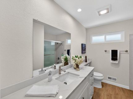 7382 Farm Dale Way, Sacramento, CA 95831 Photo