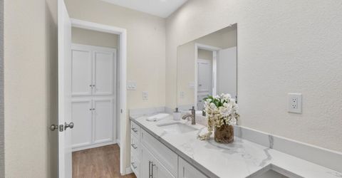 7382 Farm Dale Way, Sacramento, CA 95831 Photo