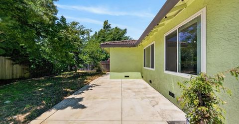 7382 Farm Dale Way, Sacramento, CA 95831 Photo