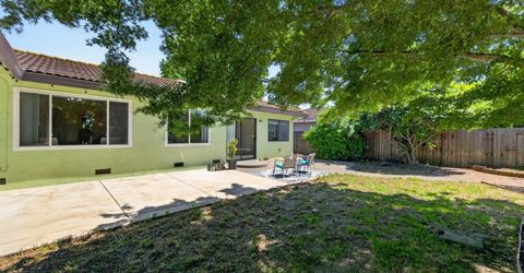 7382 Farm Dale Way, Sacramento, CA 95831 Photo