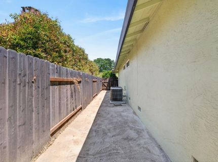 7382 Farm Dale Way, Sacramento, CA 95831 Photo
