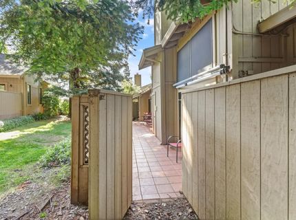 101 Morning Dove Ln, Folsom, CA 95630 Photo