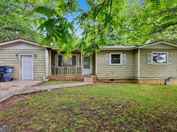 700 Griffin Street, Grantville, GA 30220