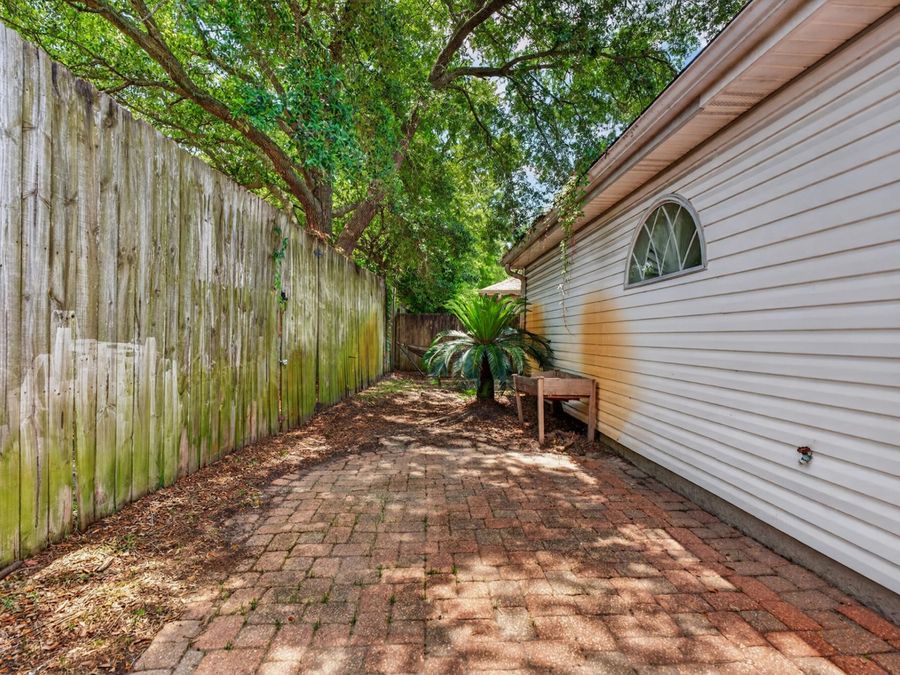Property Image 60