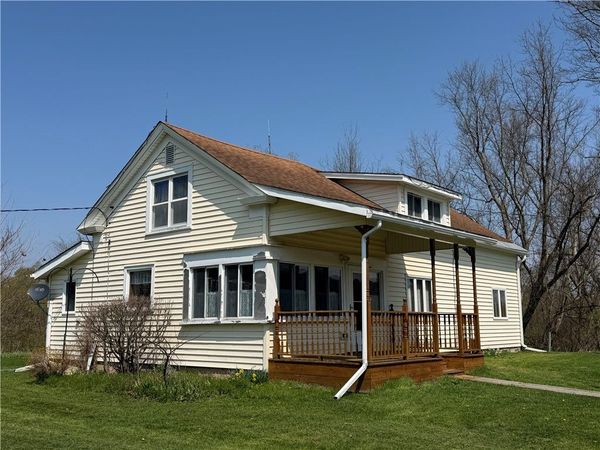 1873 County Highway 18 , South New Berlin, NY 13843