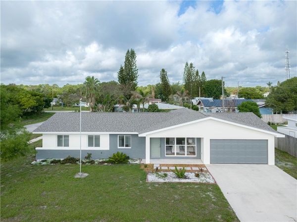 882 Gilbert Street, Sebastian, FL 32958