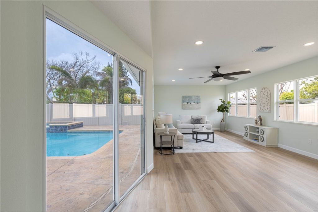 882 Gilbert Street, Sebastian, FL 32958 Photo