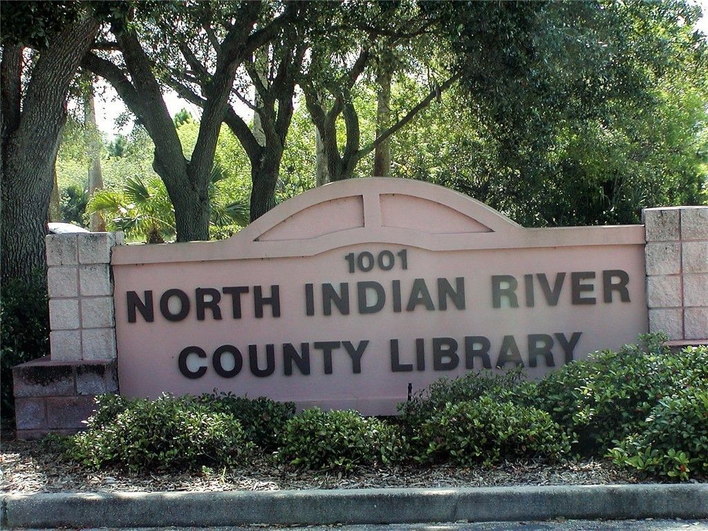 882 Gilbert Street, Sebastian, FL 32958 Photo