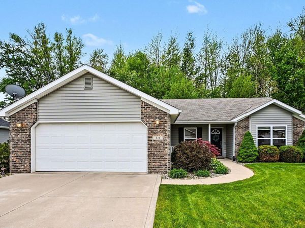 671 Stag Drive, Warsaw, IN 46582