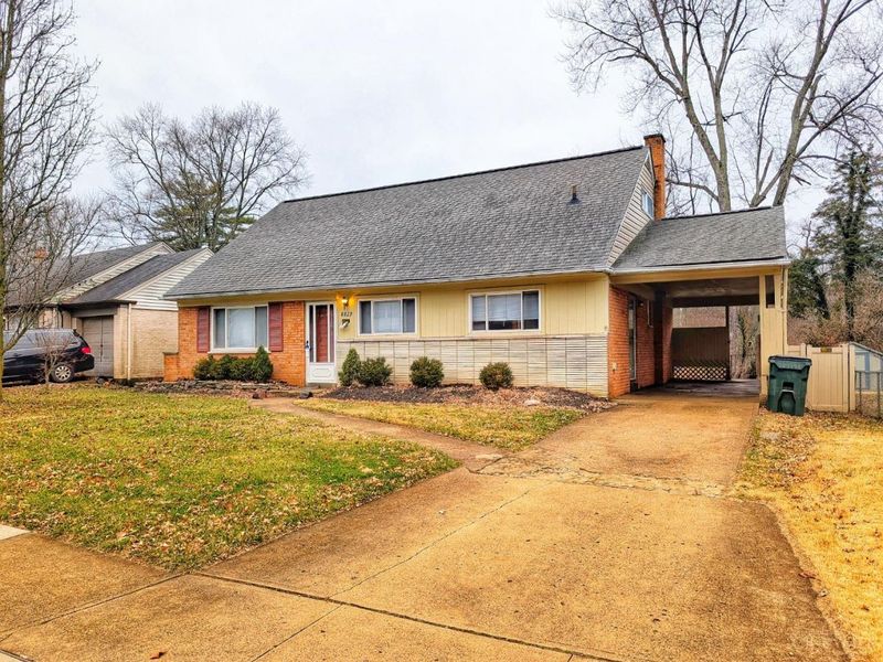 8829 Mockingbird Lane, Springfield Twp., OH 45231 Photo 2