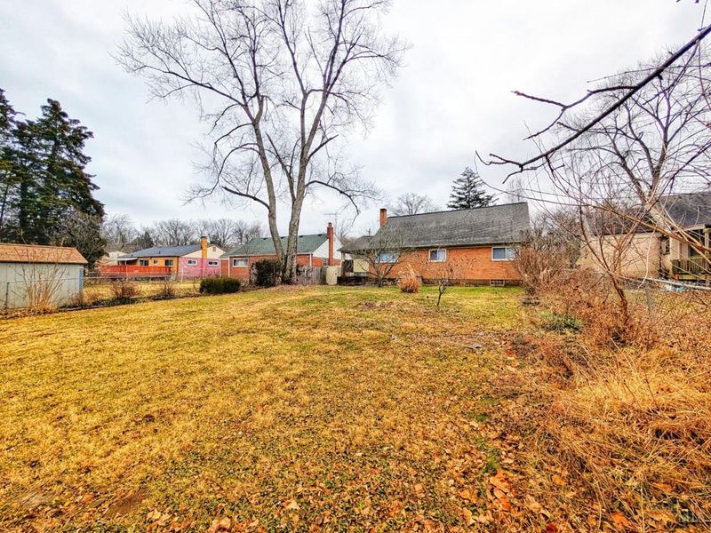 8829 Mockingbird Lane, Springfield Twp., OH 45231 Photo 5