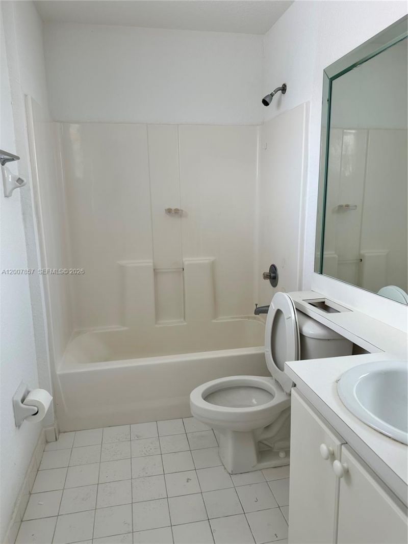 18388 NW 75th Psge, Unit 2603, Hialeah, FL 33015 Photo