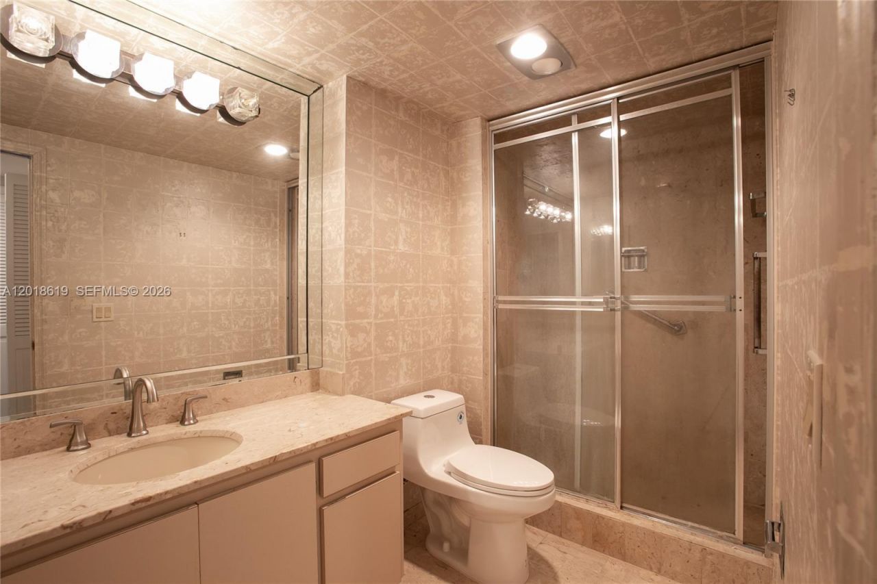 1800 NE 114th St , Unit 1502, Miami, FL 33181 Photo