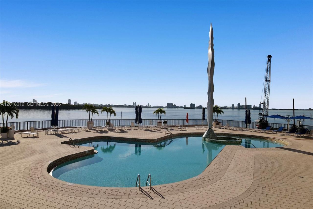 1800 NE 114th St , Unit 1502, Miami, FL 33181 Photo