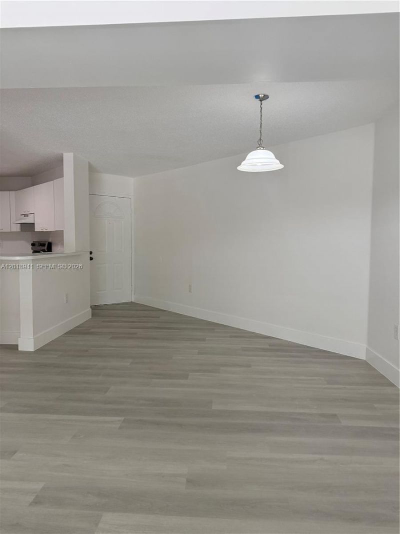 6296 NW 186th St , Unit 205, Hialeah, FL 33015 Photo