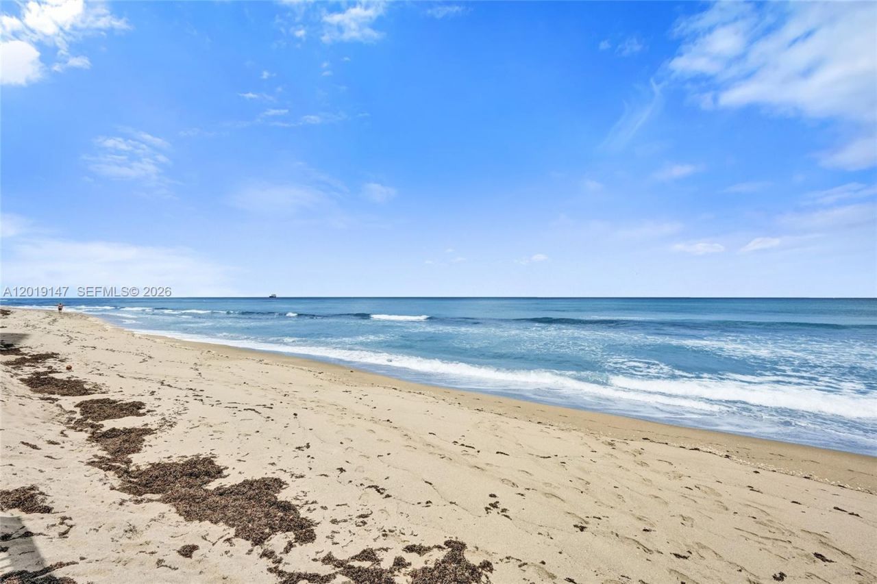 5420 N Ocean Dr , Unit 2201, Singer Island, FL 33404 Photo