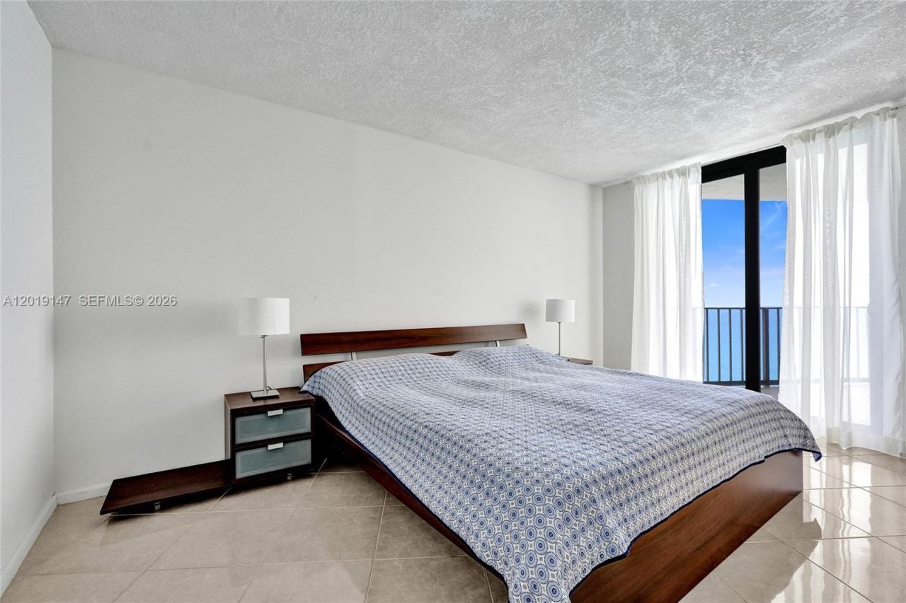5420 N Ocean Dr , Unit 2201, Singer Island, FL 33404 Photo