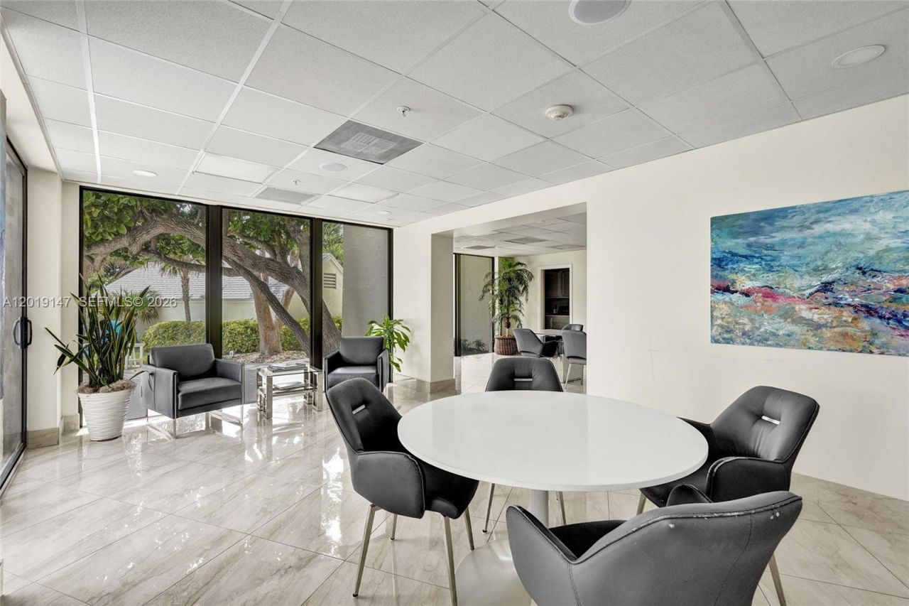 5420 N Ocean Dr , Unit 2201, Singer Island, FL 33404 Photo