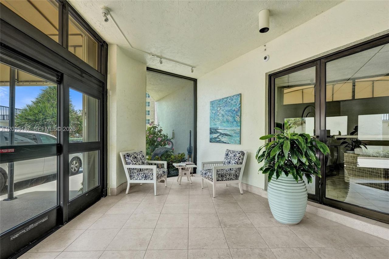 5420 N Ocean Dr , Unit 2201, Singer Island, FL 33404 Photo