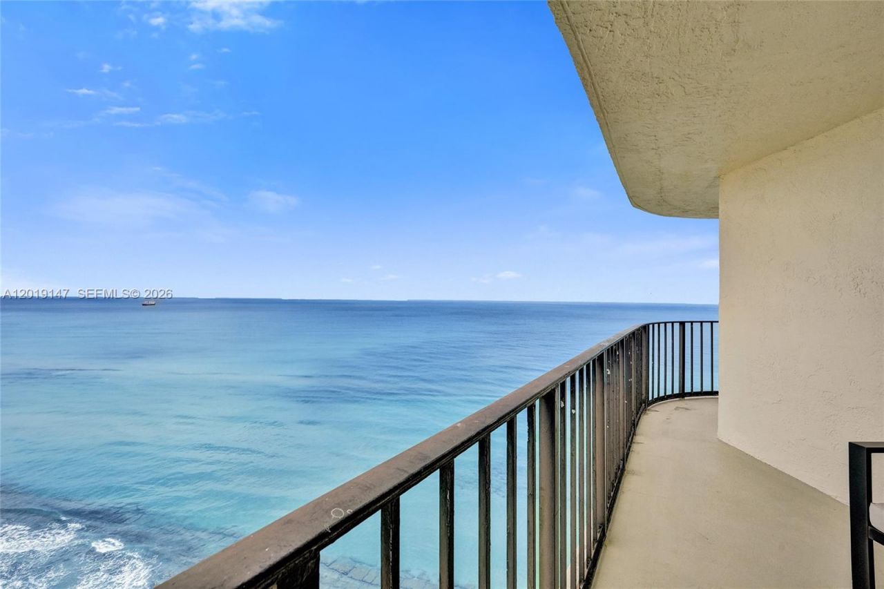 5420 N Ocean Dr , Unit 2201, Singer Island, FL 33404 Photo
