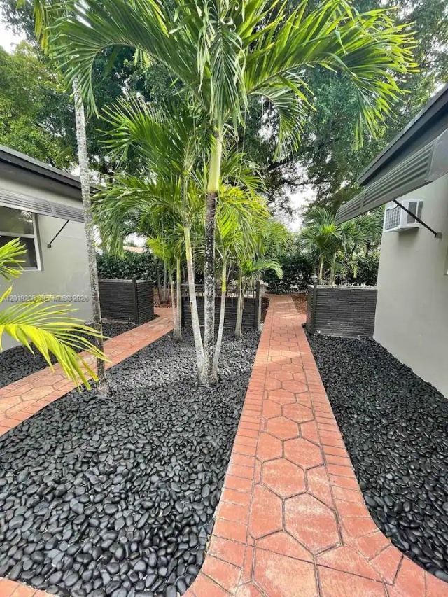 1925 Dewey St, Unit 1927, Hollywood, FL 33020 Photo