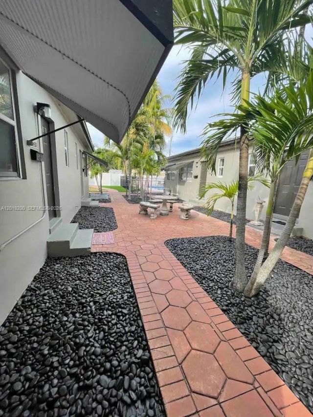 1925 Dewey St, Unit 1927, Hollywood, FL 33020 Photo