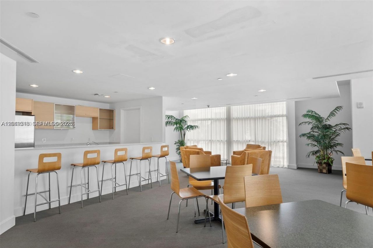 350 NE 24th St , Unit 514, Miami, FL 33137 Photo