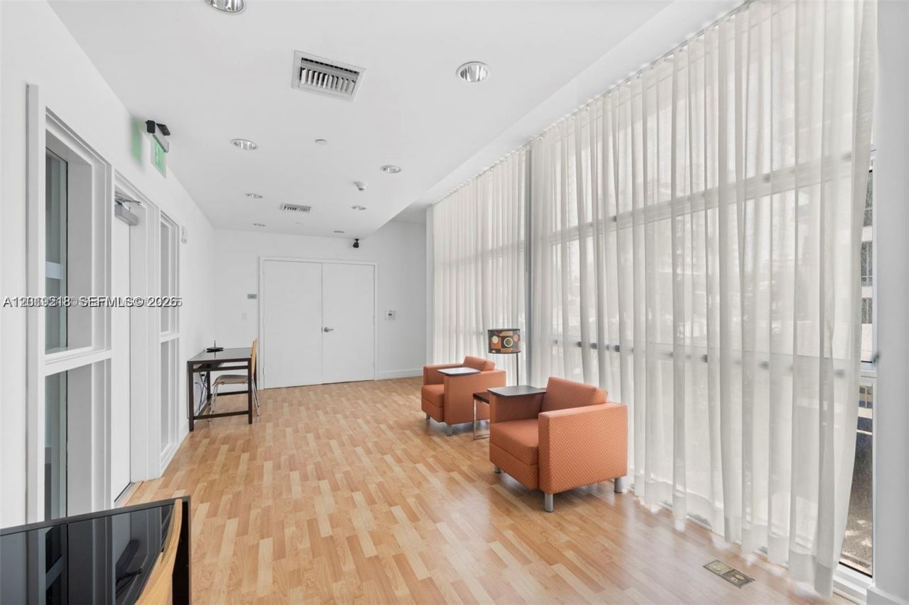 350 NE 24th St , Unit 514, Miami, FL 33137 Photo