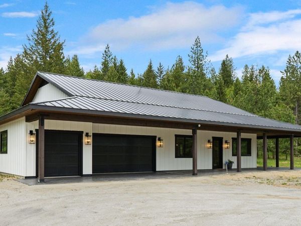 1520 Wrenco Loop Rd, Sandpoint, ID 83864