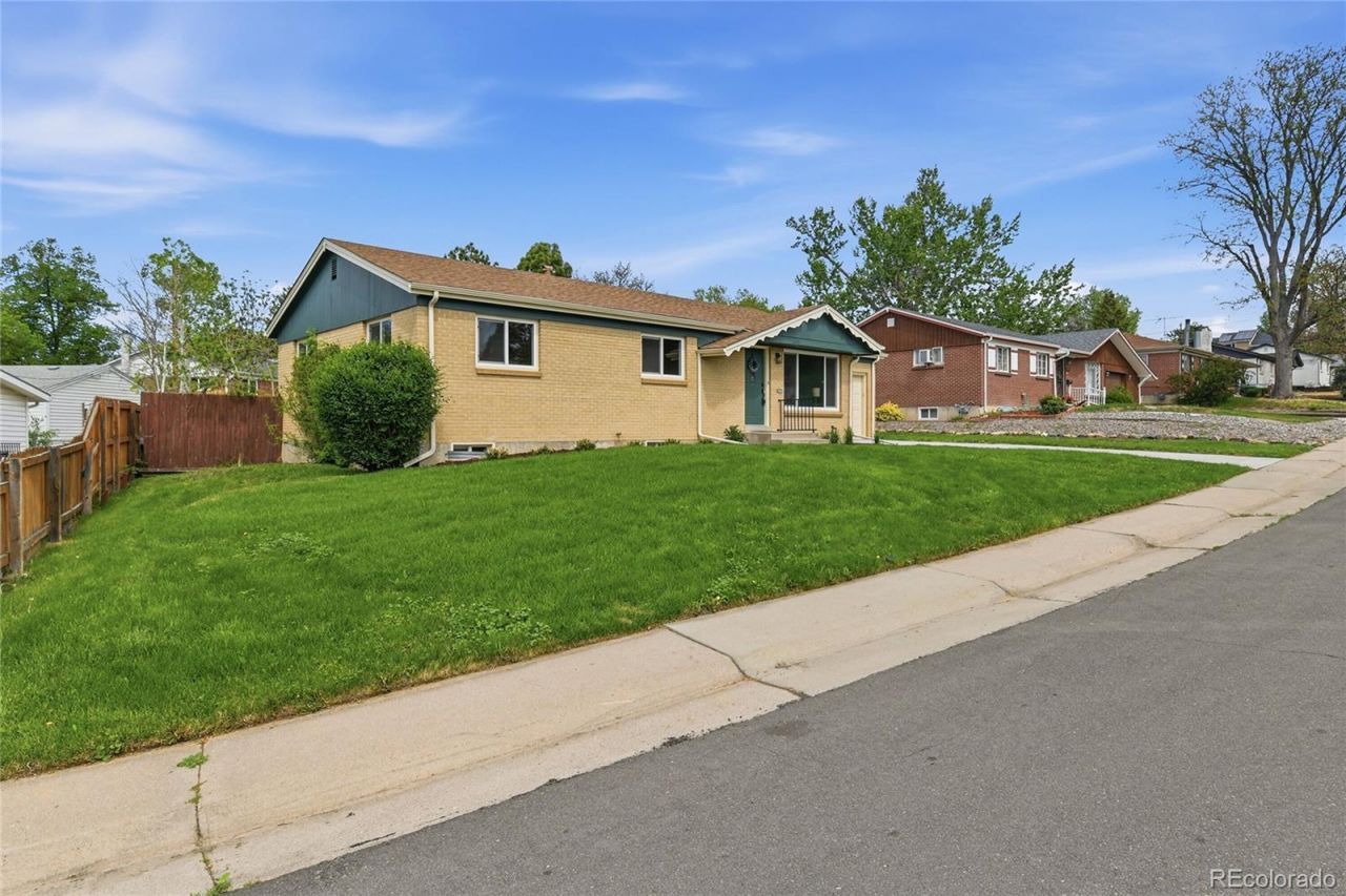 4773 S Newton Street, Littleton, CO 80123 Main Photo