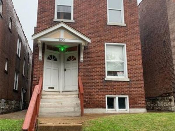 4650 Michigan Avenue , St Louis, MO 63111