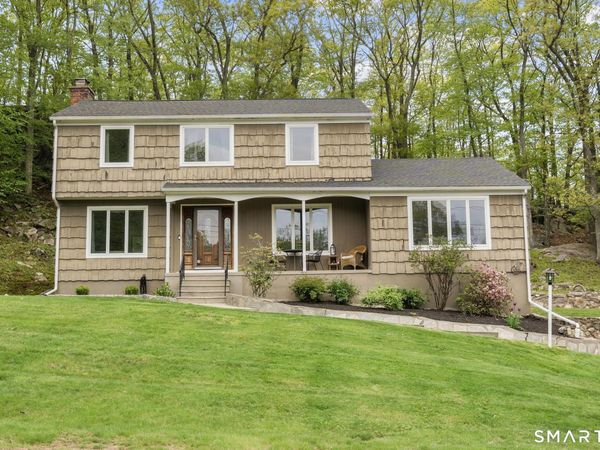 832 Quarter Mile, Orange, CT 06477