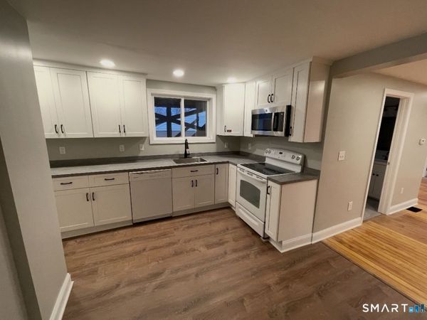 21 Saint John , Unit #1, North Haven, CT 06473