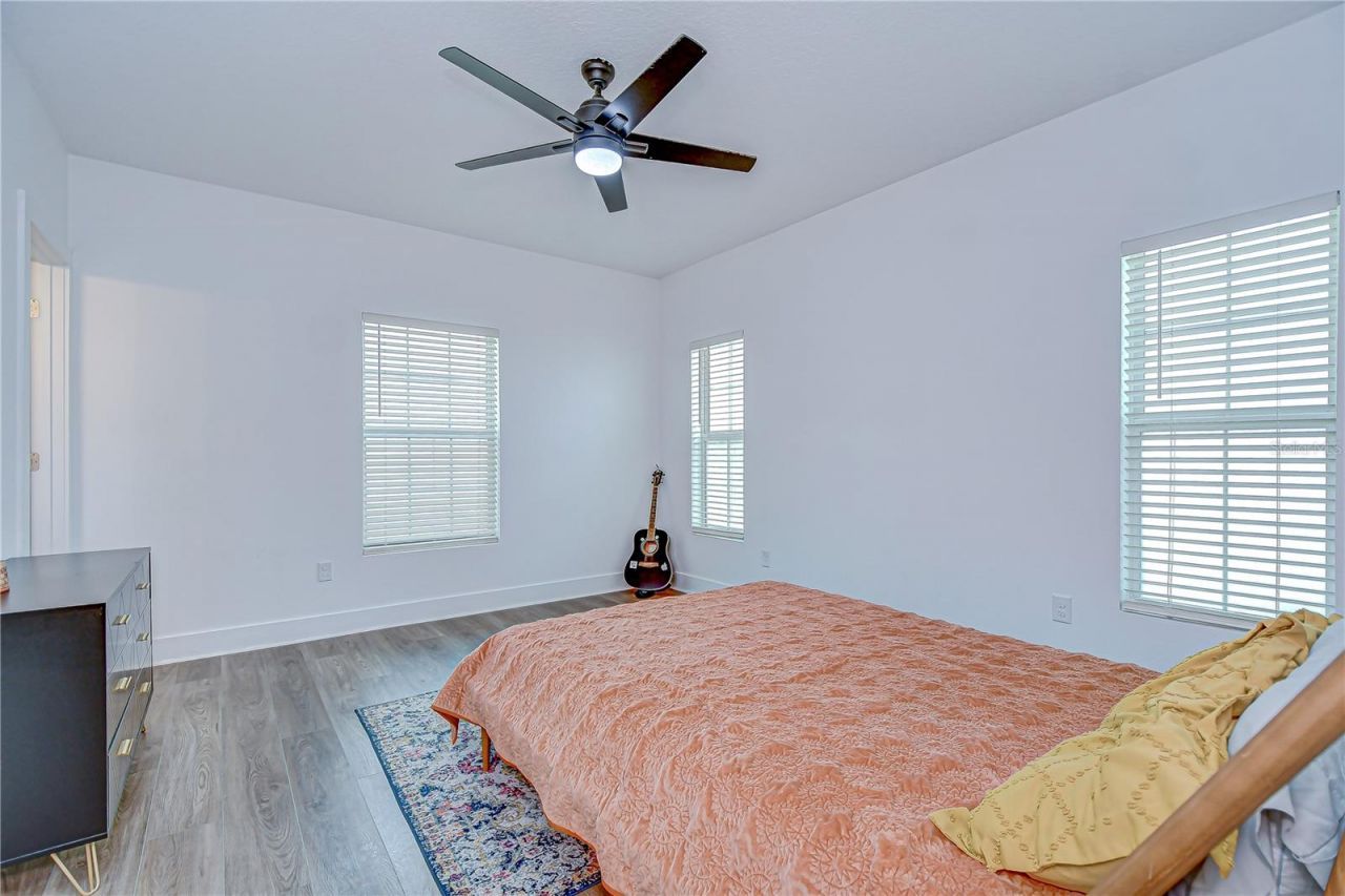 1051 44th Street S, Saint Petersburg, FL 33711 Photo