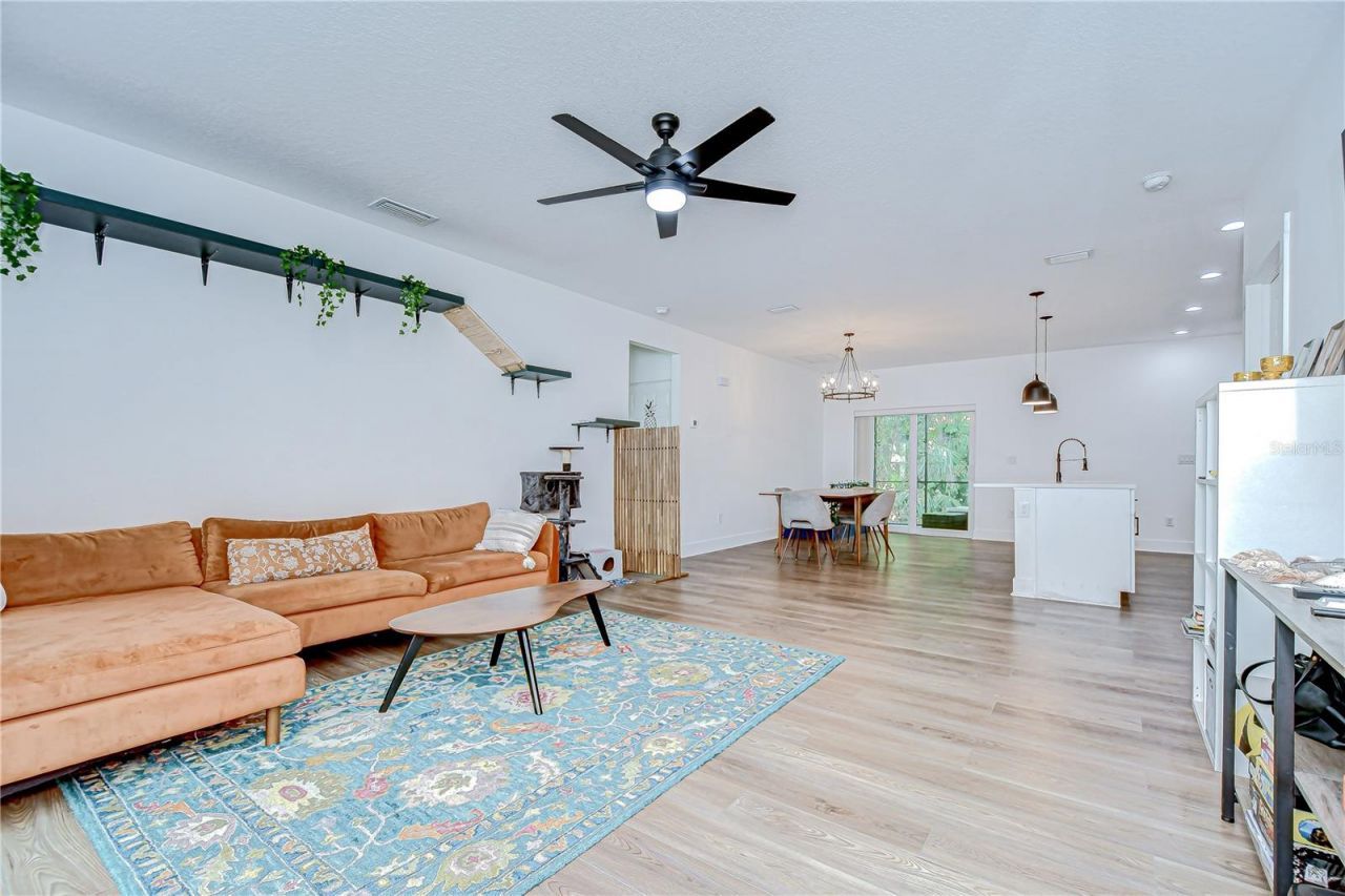 1051 44th Street S, Saint Petersburg, FL 33711 Photo
