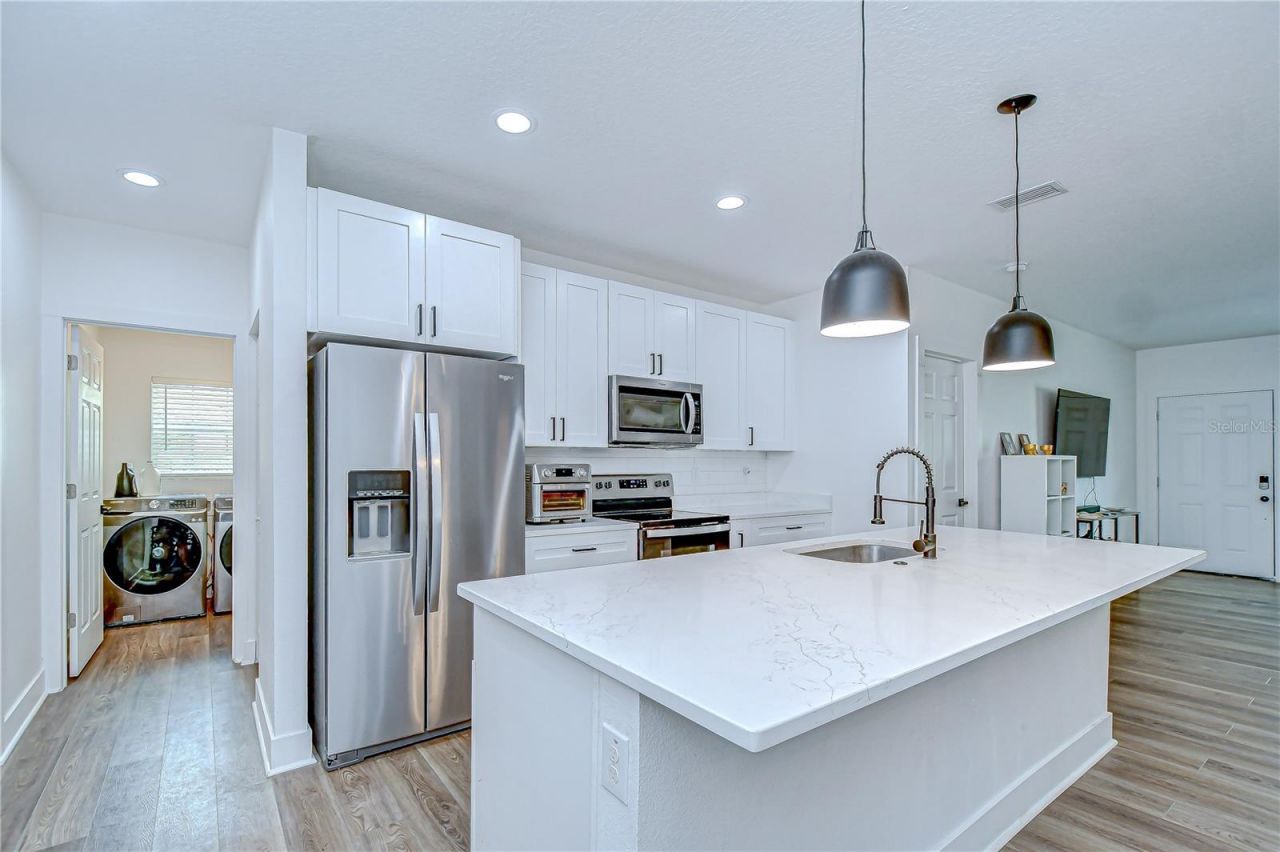 1051 44th Street S, Saint Petersburg, FL 33711 Photo