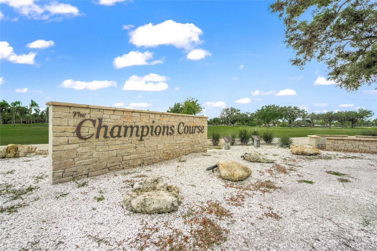 7193 W Country Club Drive N, Unit 237, Sarasota, FL 34243 Photo