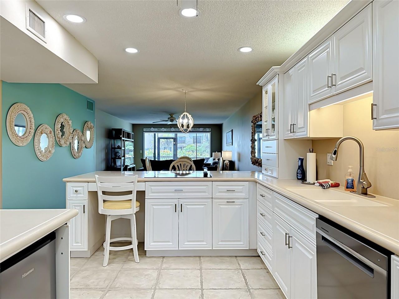 1515 Pelican Point Drive, Unit BA185, Sarasota, FL 34231 Photo