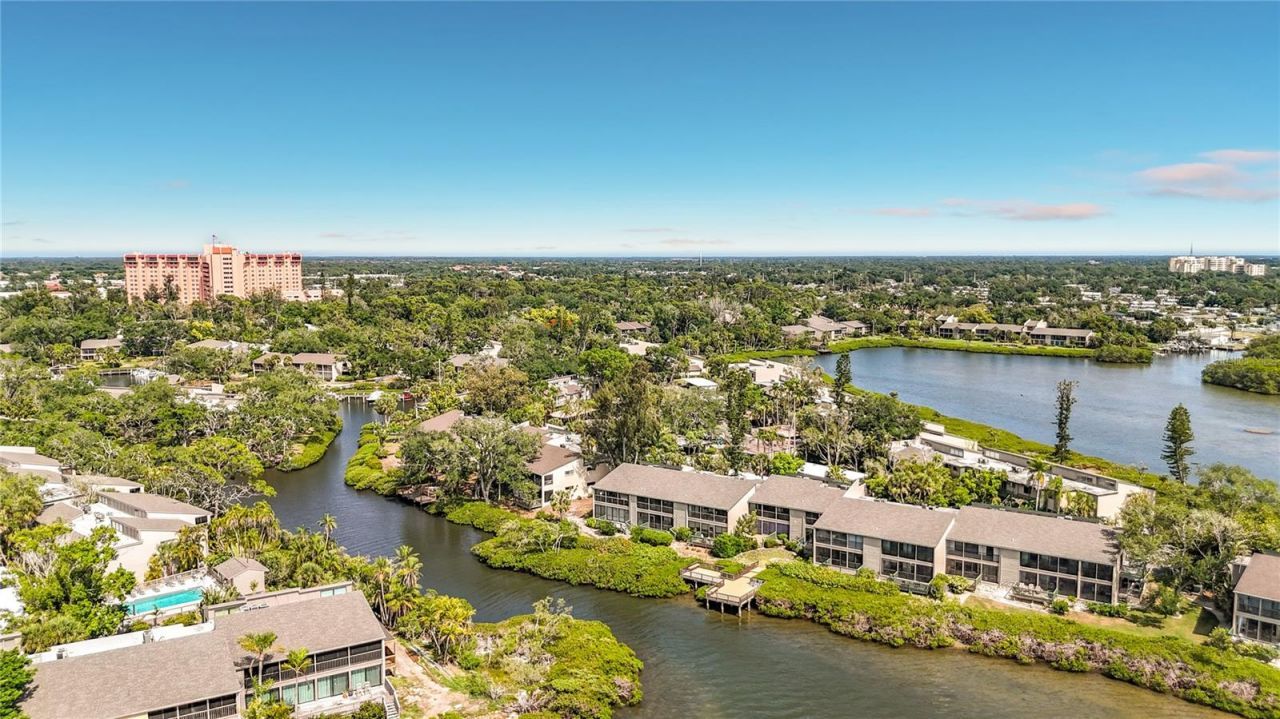 1515 Pelican Point Drive, Unit BA185, Sarasota, FL 34231 Photo