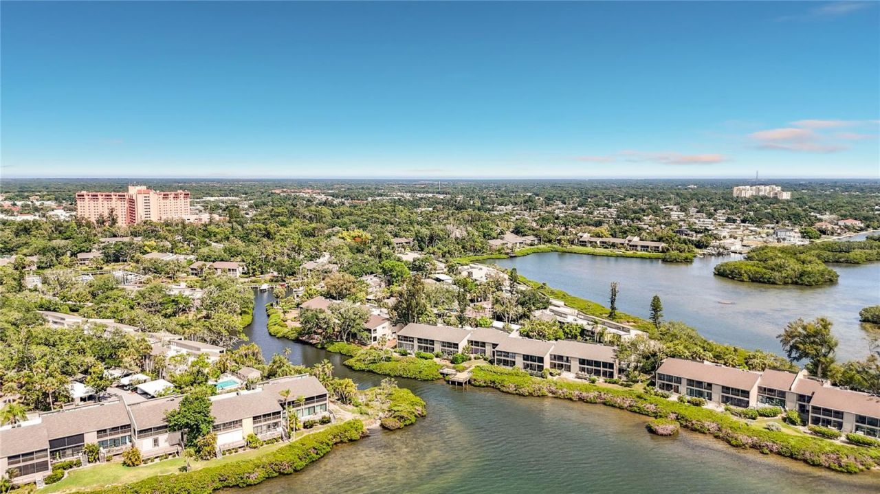 1515 Pelican Point Drive, Unit BA185, Sarasota, FL 34231 Photo